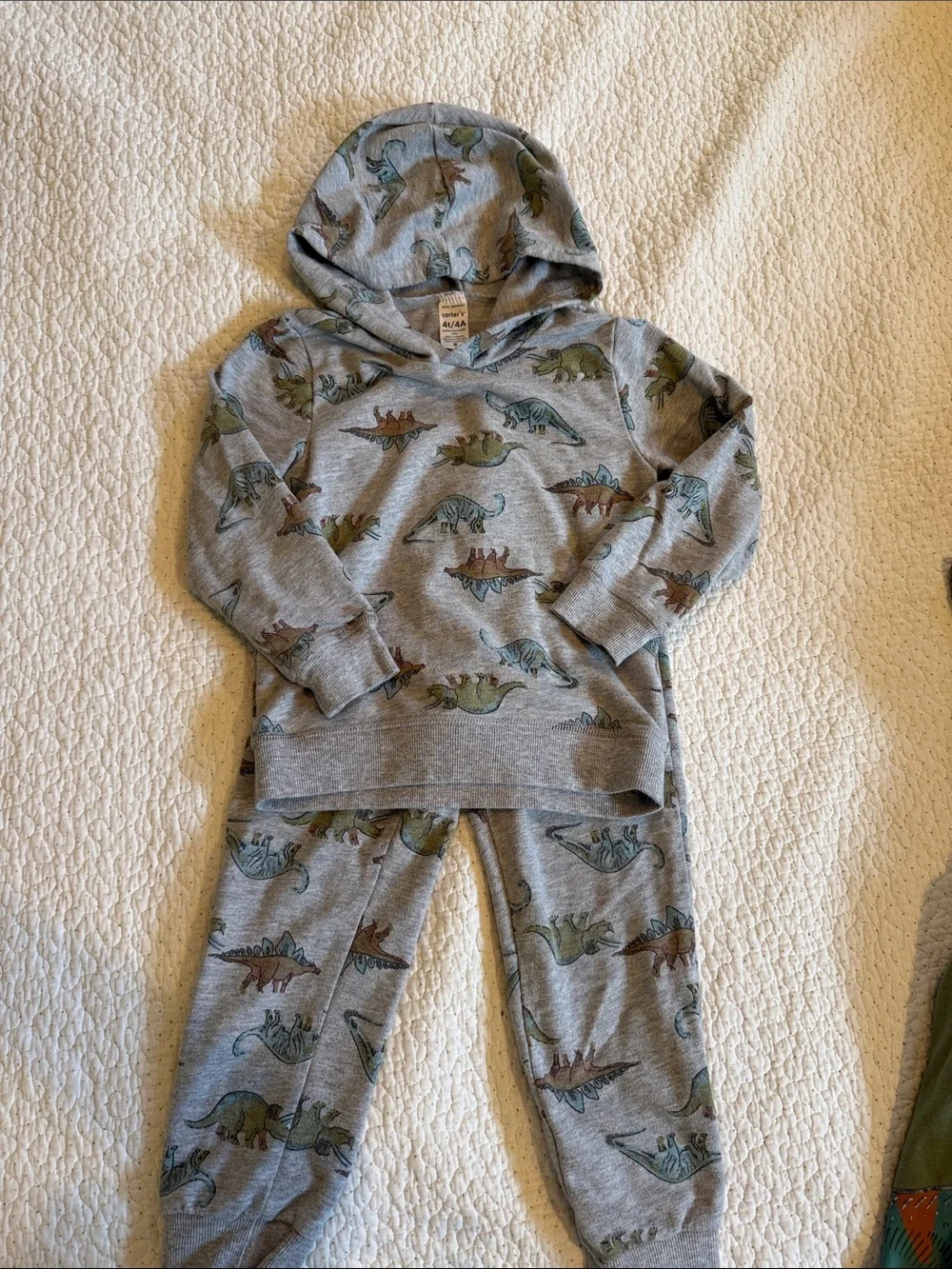 Boys pajama sets, sweat suit and shirts 13 pieces size 4T